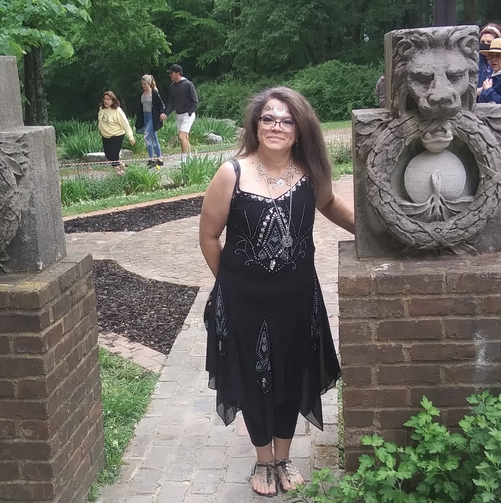 Meet your Posher, Melissa